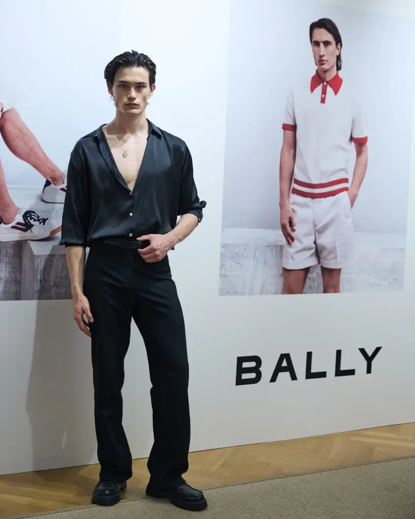 Bally Visual 4